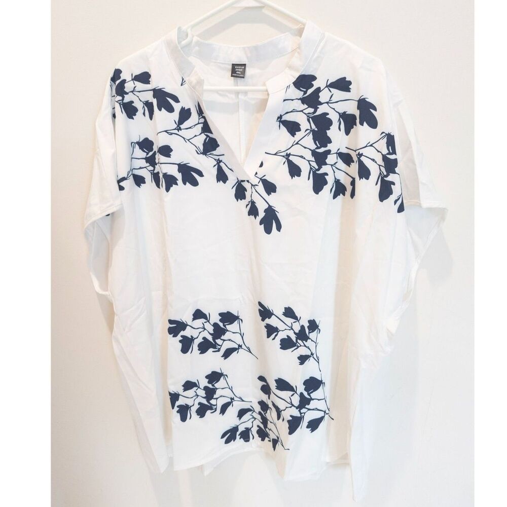 Shein curve women's white with blue pattern  4XL
